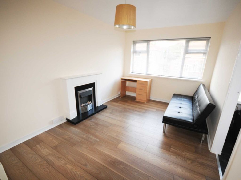 2 bed flat to rent in Parkgate Road, Coventry CV6 Zoopla