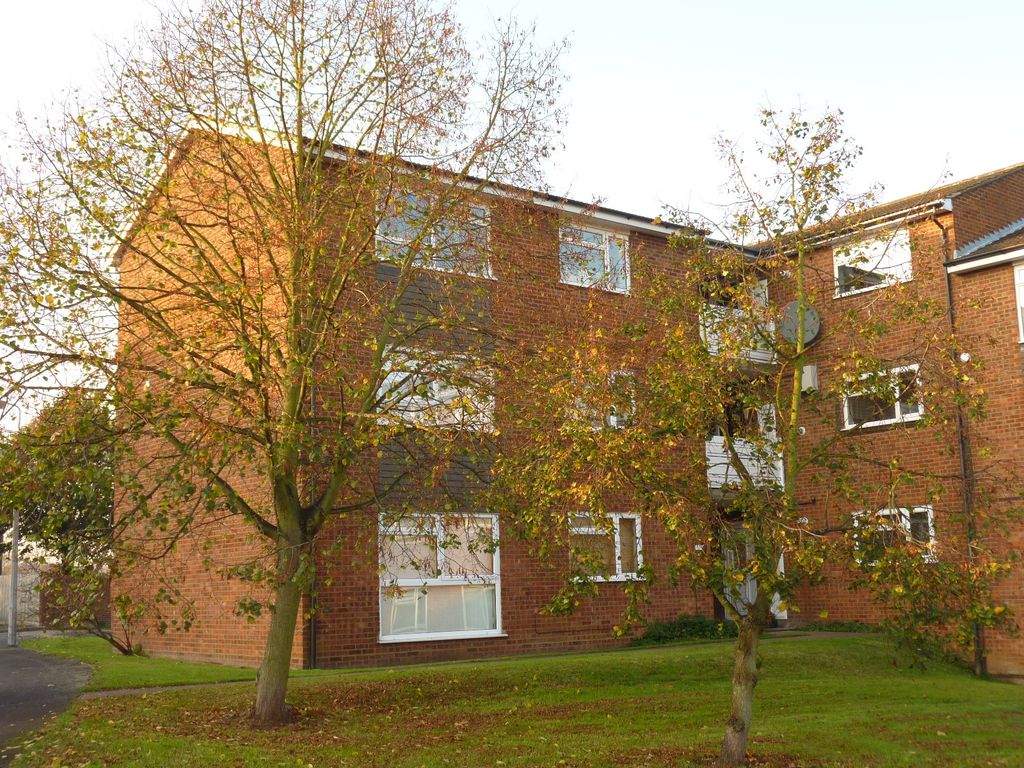 1 bed flat to rent in Woburn Close, Stevenage SG2, £900 pcm Zoopla