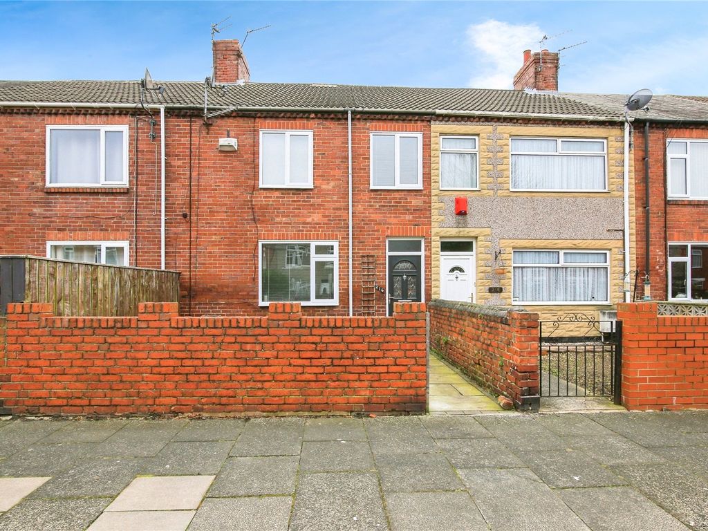 2 bed terraced house for sale in Hawthorn Road, Ashington