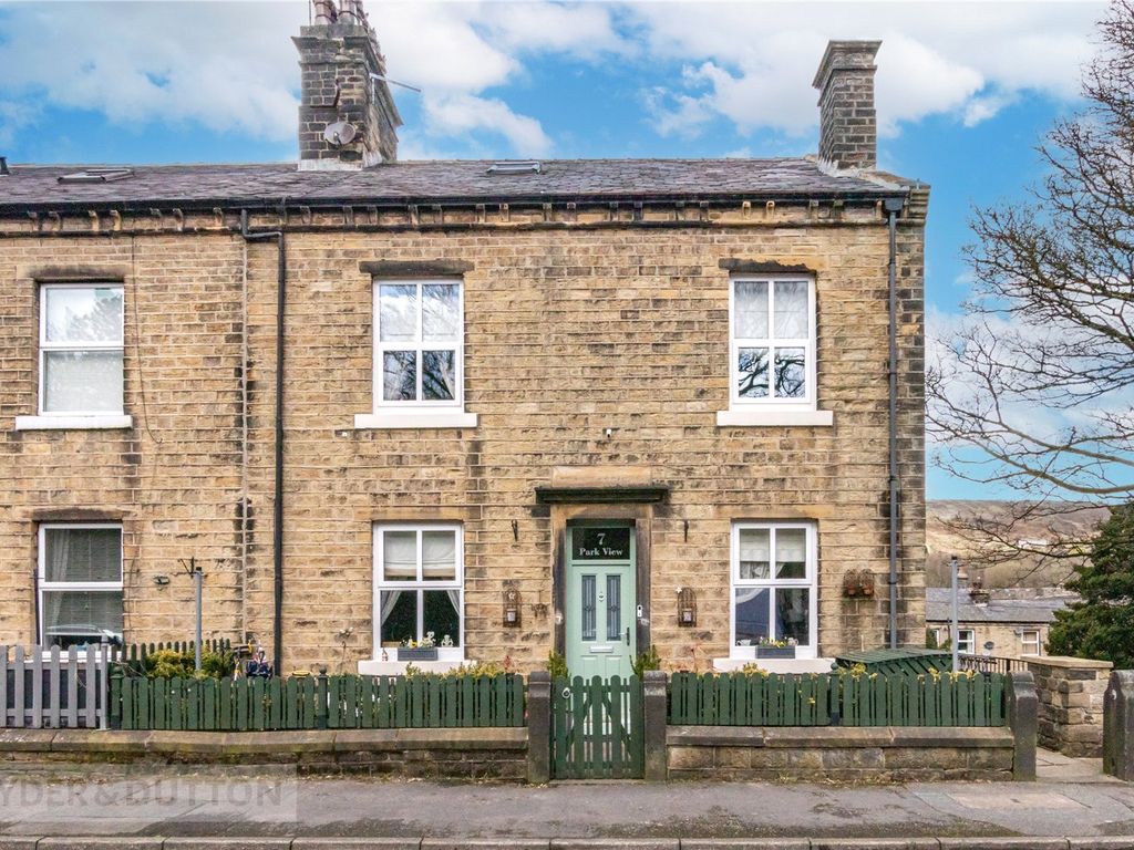 3 bed end terrace house for sale in Park View, Manchester Road, Marsden