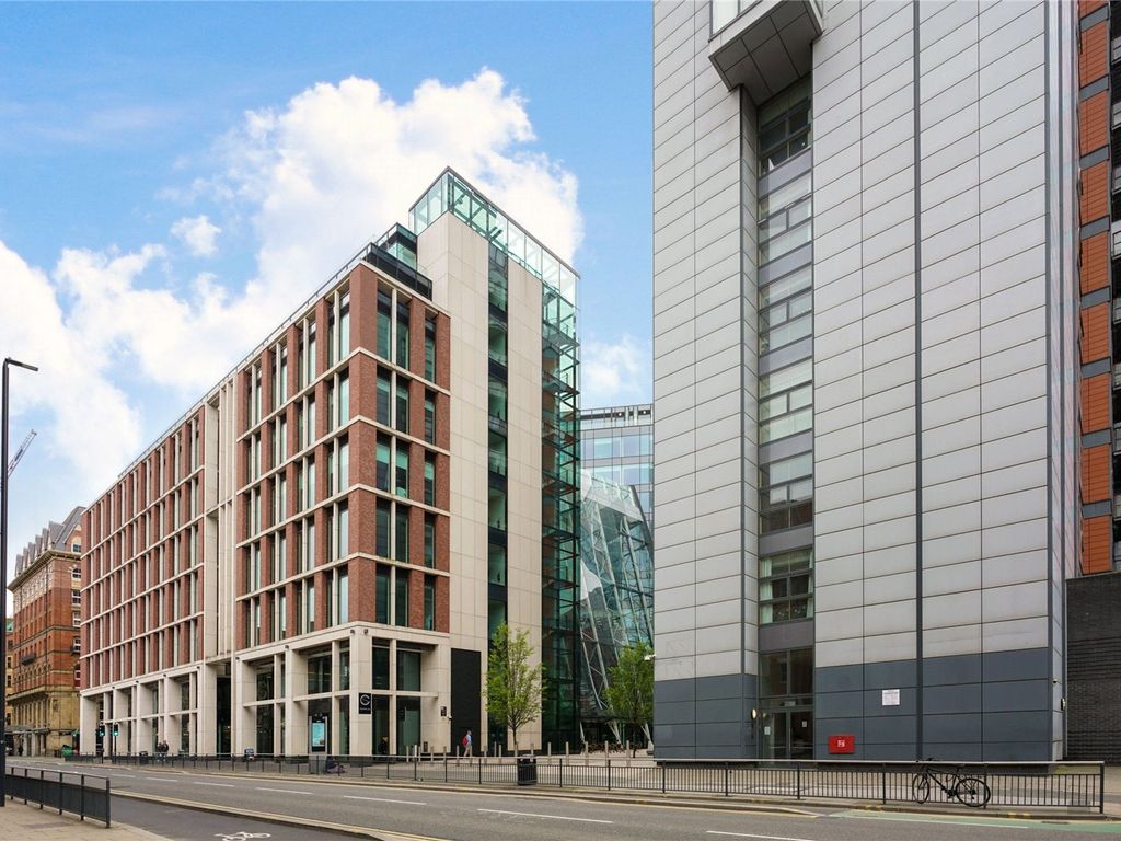Wellington Street, Leeds, West Yorkshire LS1  