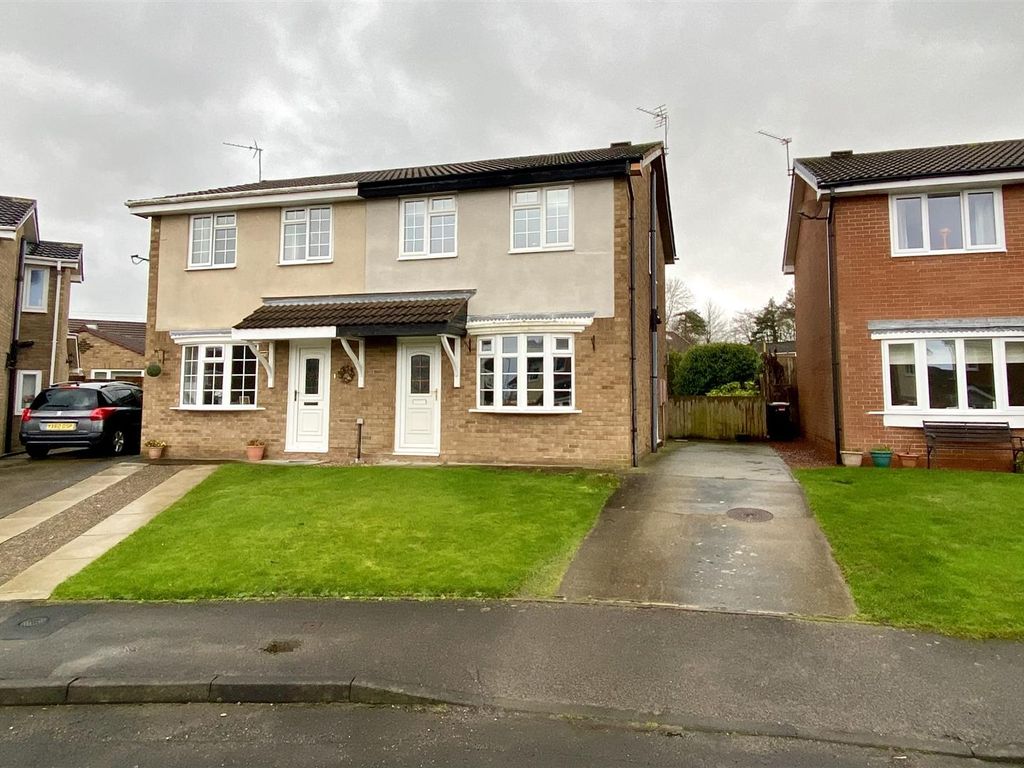 3 bed semidetached house for sale in Allendale Road, Meadowfield