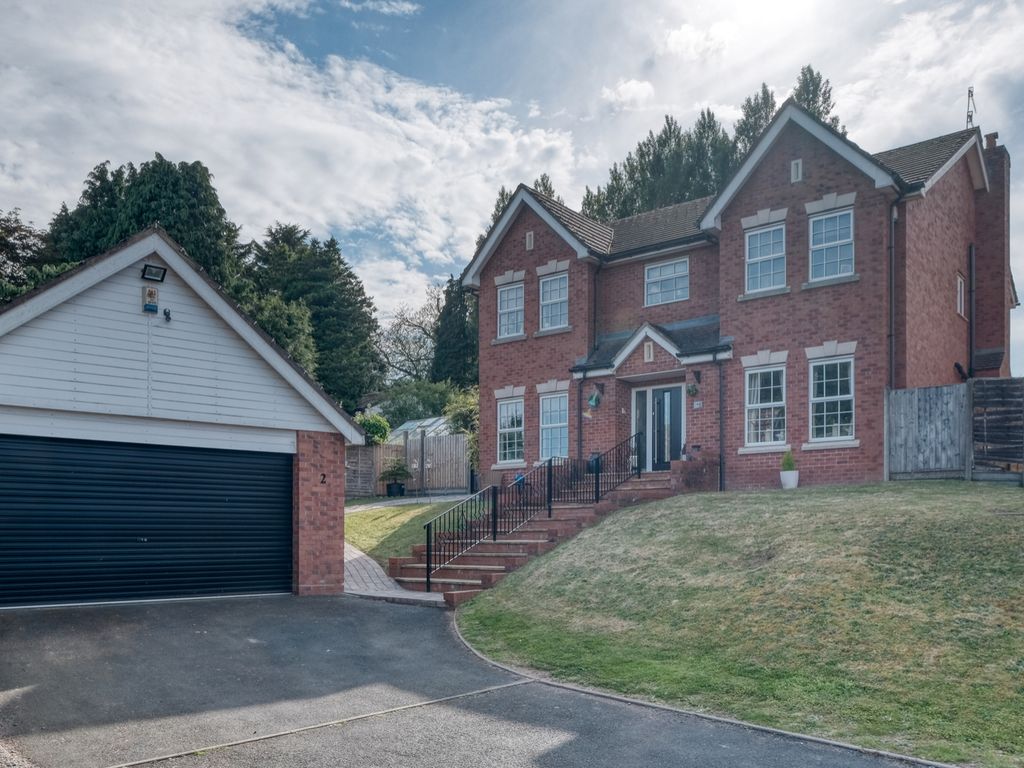 5 bed detached house for sale in Grosvenor Gardens, Lickey End
