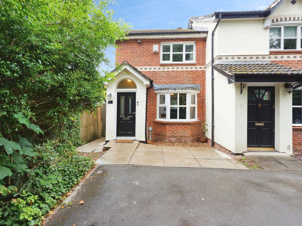 End terrace house for sale in Whitsand Road, Sharston M22, £250,000