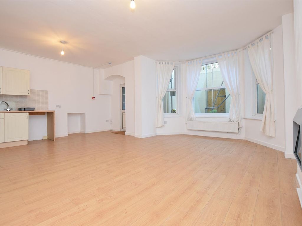 Studio for sale in Warrior Square, St. LeonardsOnSea TN37 Zoopla