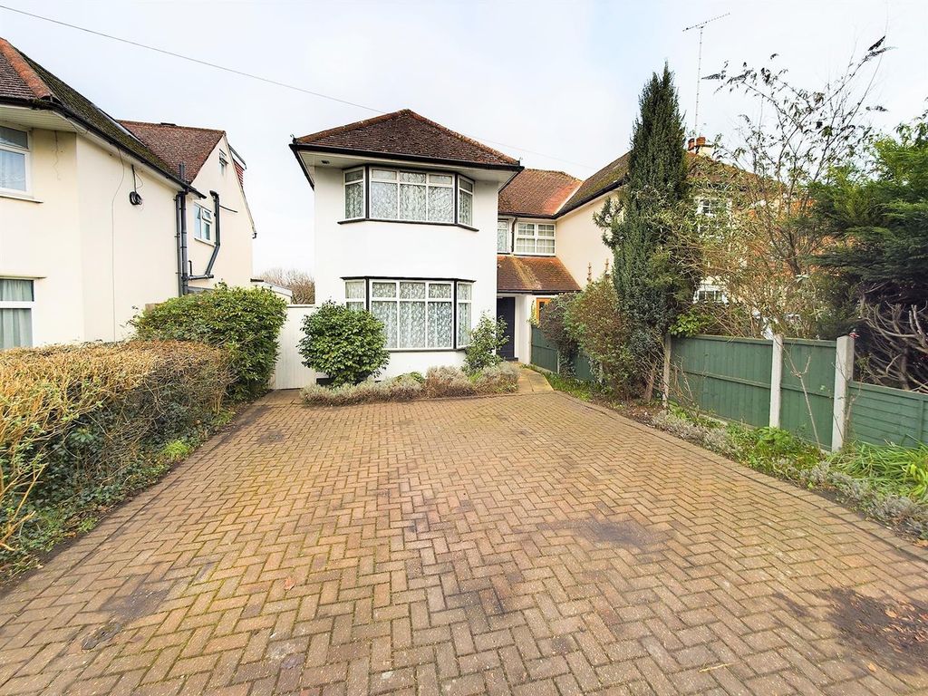 3 bed semidetached house for sale in Eastcote Road, Ruislip HA4, £