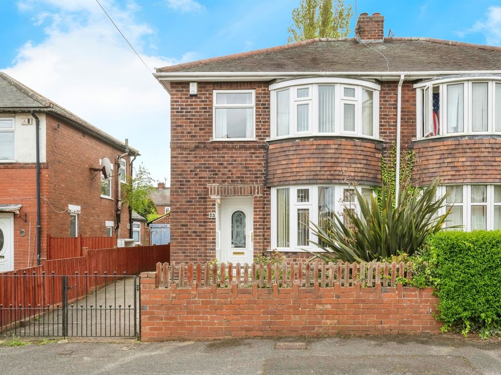 3 bed semidetached house for sale in Hardy Road, Wheatley, Doncaster