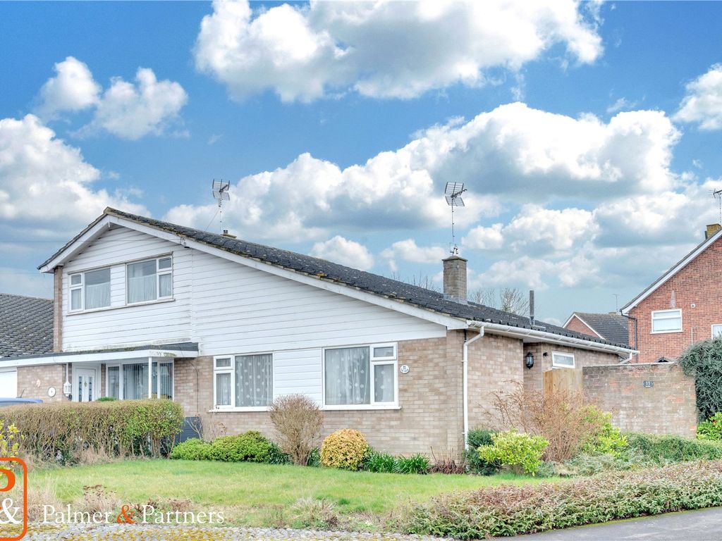 2 bed bungalow for sale in The Walk, Eight Ash Green, Colchester, Essex