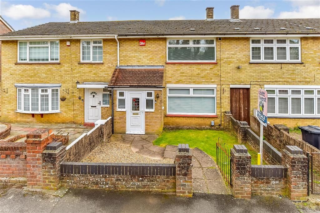 2 bed terraced house for sale in Crawley Avenue, Havant, Hampshire PO9, £255,000 Zoopla
