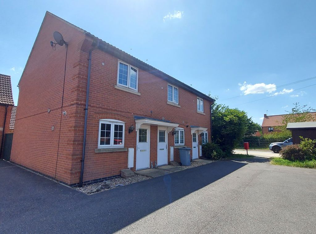 2 bed terraced house for sale in Tipler Court, Bourne PE10, £195,000