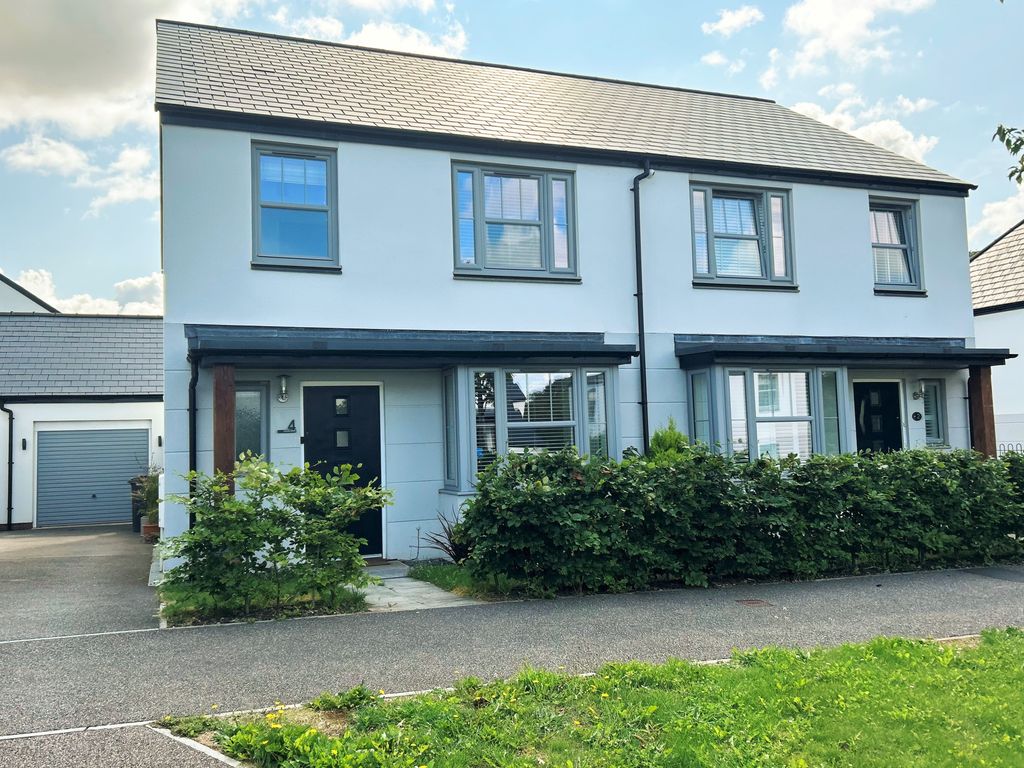 3 bed semidetached house to rent in Dixon Drive, Clyst St. Mary