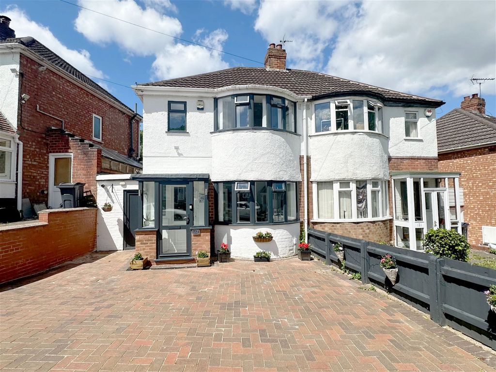 3 bed semidetached house for sale in Marsham Road, Kings Heath B14, £