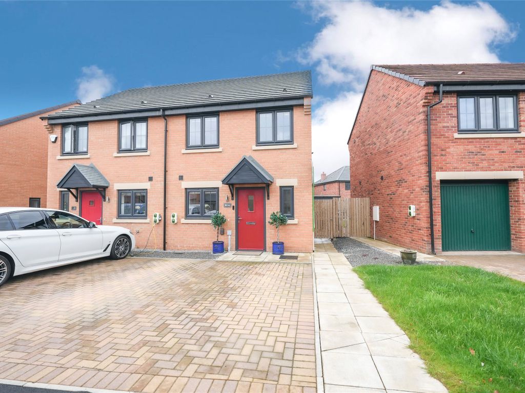 3 bed semidetached house for sale in Mooney Crescent, Westerhope
