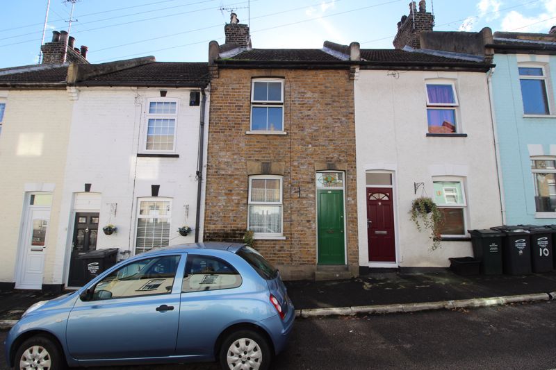 2 bed terraced house for sale in Castle Street, Greenhithe DA9 Zoopla