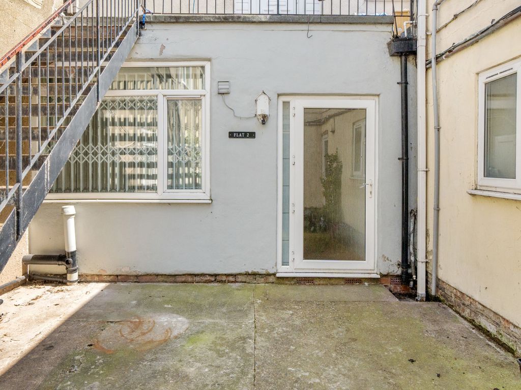 3 bed terraced house for sale in Hainton Avenue, Grimsby DN32, £55,000 Zoopla