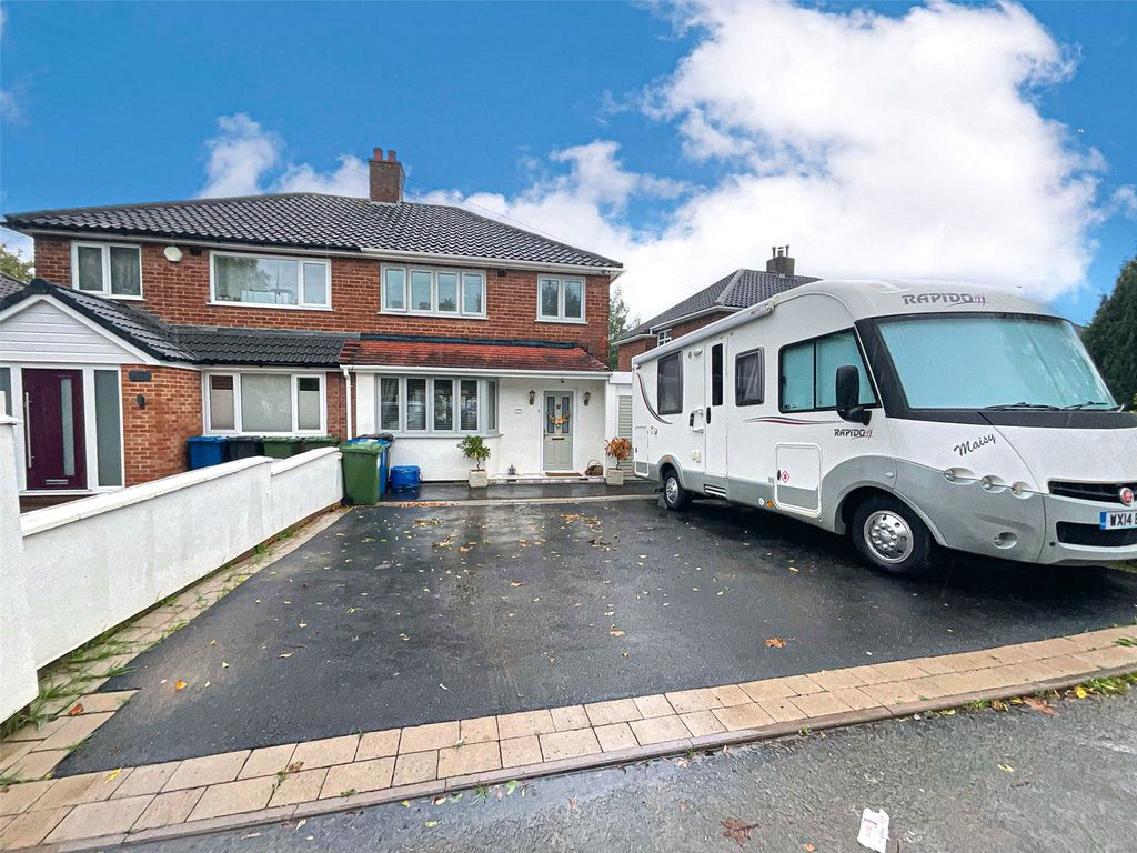3 bed semidetached house for sale in Sheepcote Lane, Tamworth