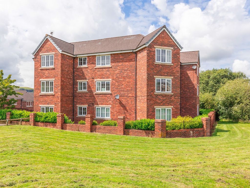 2 bed terraced house for sale in Lawson Court, Darwen BB3, £80,000 Zoopla