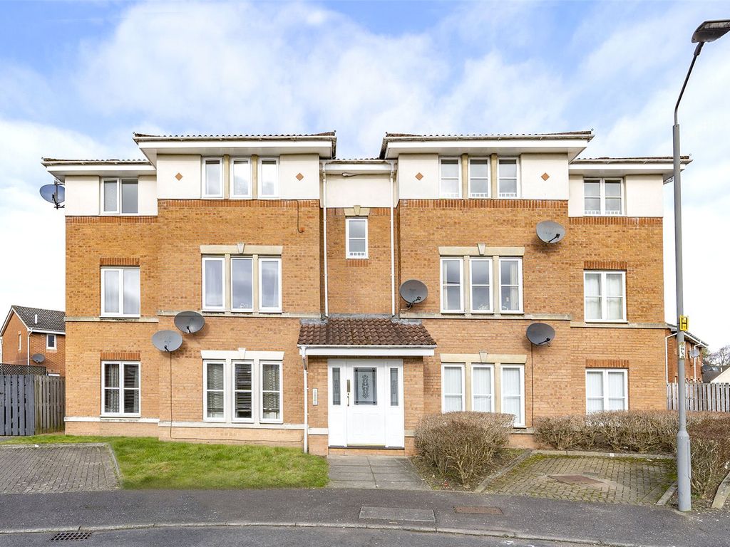 2 bed flat for sale in Sir William Wallace Court, Larbert FK5 Zoopla