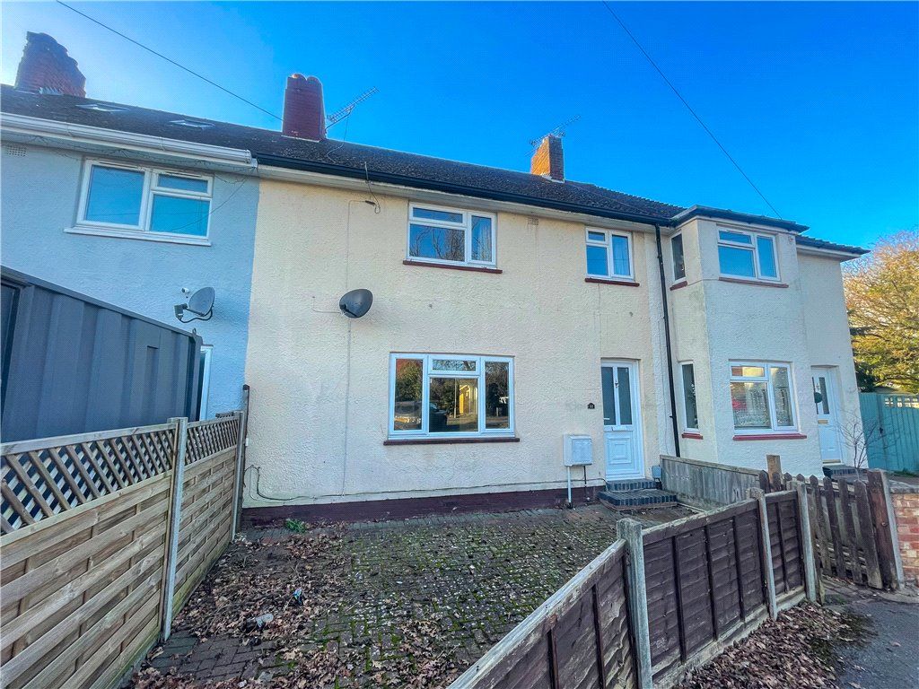 4 bed terraced house for sale in Sycamore Road, Farnborough, Hampshire