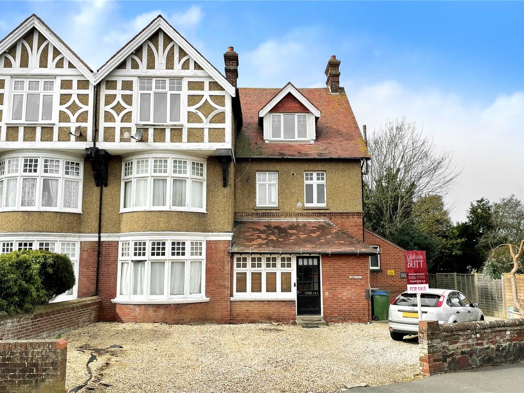 3 bed flat for sale in Norfolk Road, Littlehampton, West Sussex BN17, £