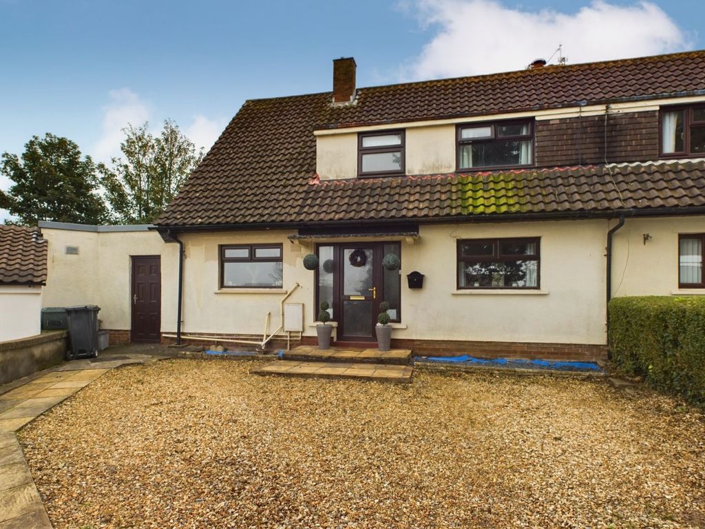 4 bed semidetached house for sale in Mendip Road, Portishead, Bristol