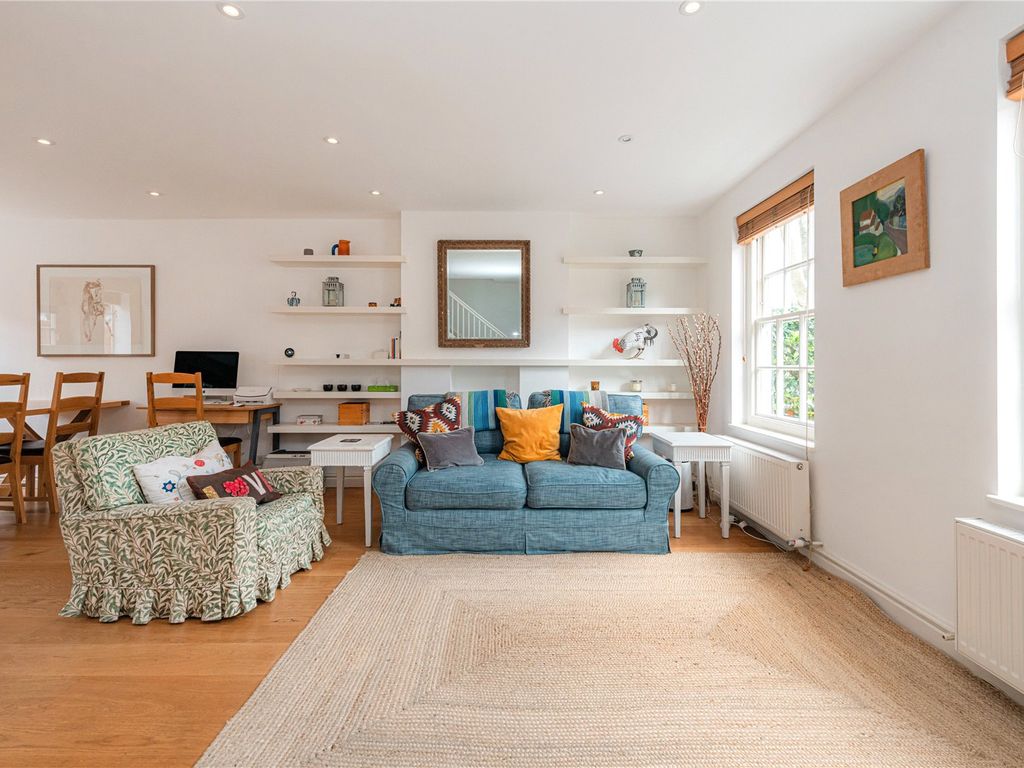 3 bed end terrace house for sale in Avondale Park Gardens, London W11