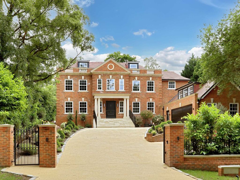 New home, 7 bed country house for sale in Valley Way, Gerrards Cross
