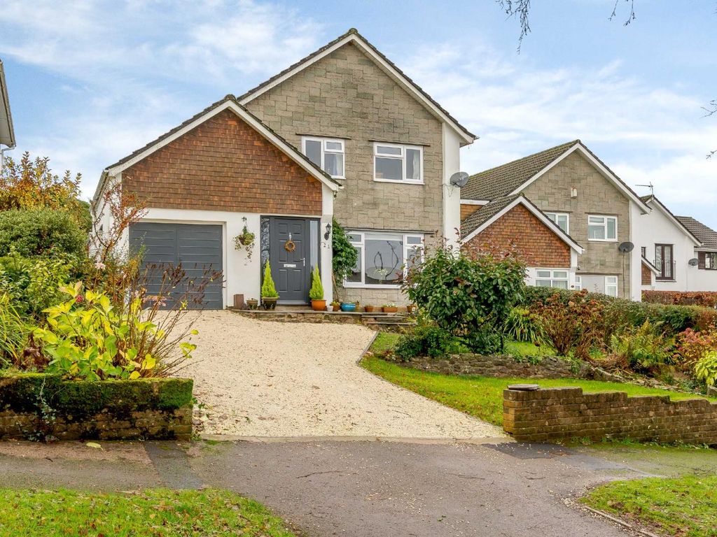 3 bed detached house to rent in Clearview, Shirenewton, Chepstow