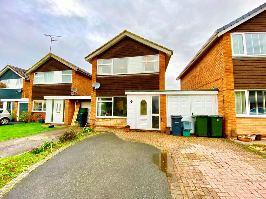 3 bed detached house for sale in Torridon Grove, Great Sutton