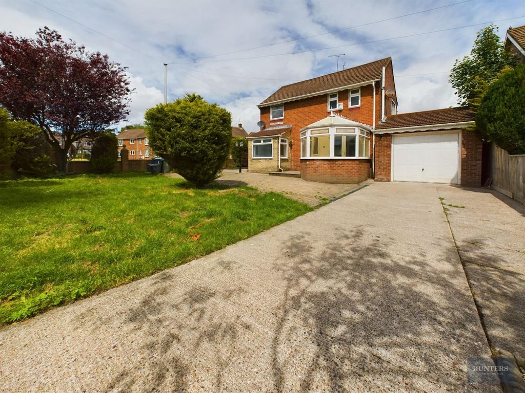 3 bed semidetached house for sale in Hollinside Road, Grindon