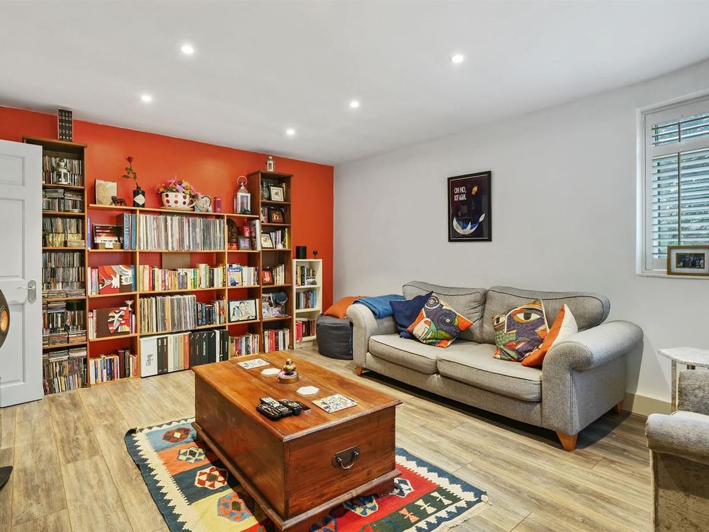 2 bed flat for sale in Croydon Road, London SE20 Zoopla