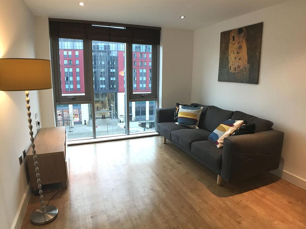 1 bed flat to rent in Orion, Navigation Street, Birmingham B5, £950 pcm