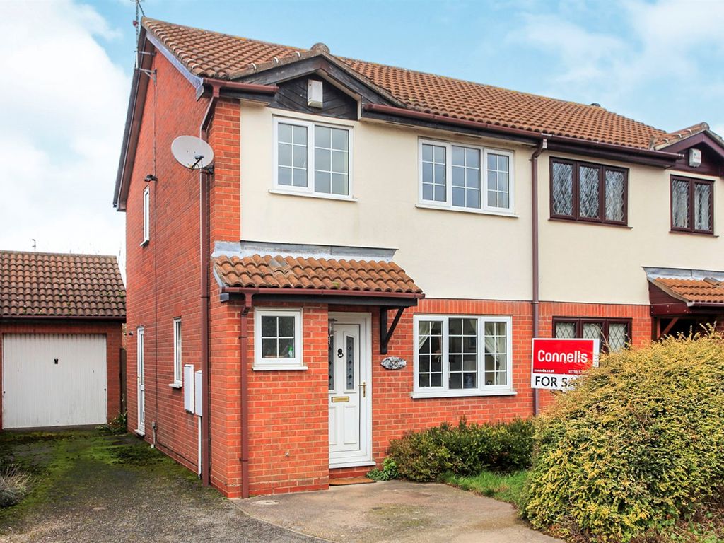 3 bed semidetached house for sale in Temple Grange, Werrington