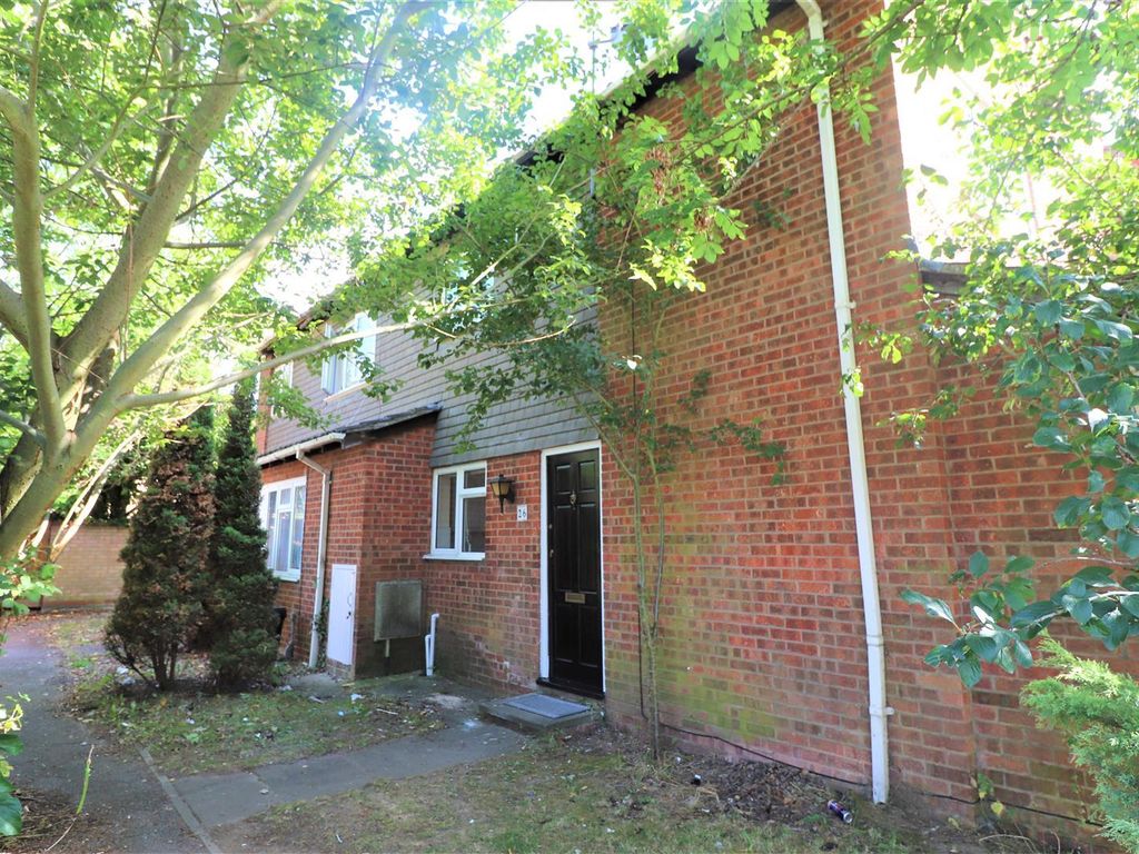 1 bed terraced house to rent in Ratcliffe Close, Cowley, Uxbridge UB8, £1,250 pcm Zoopla
