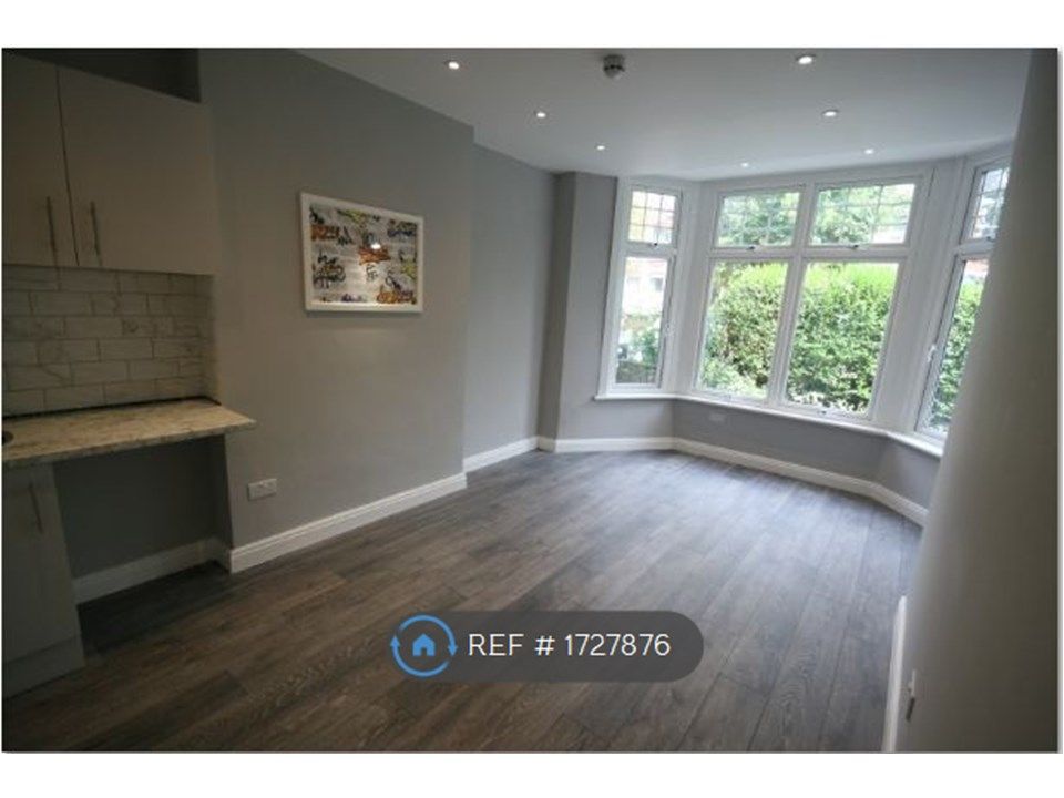 Studio to rent in Connaught Road NW10 Large Studio, London, Zoopla