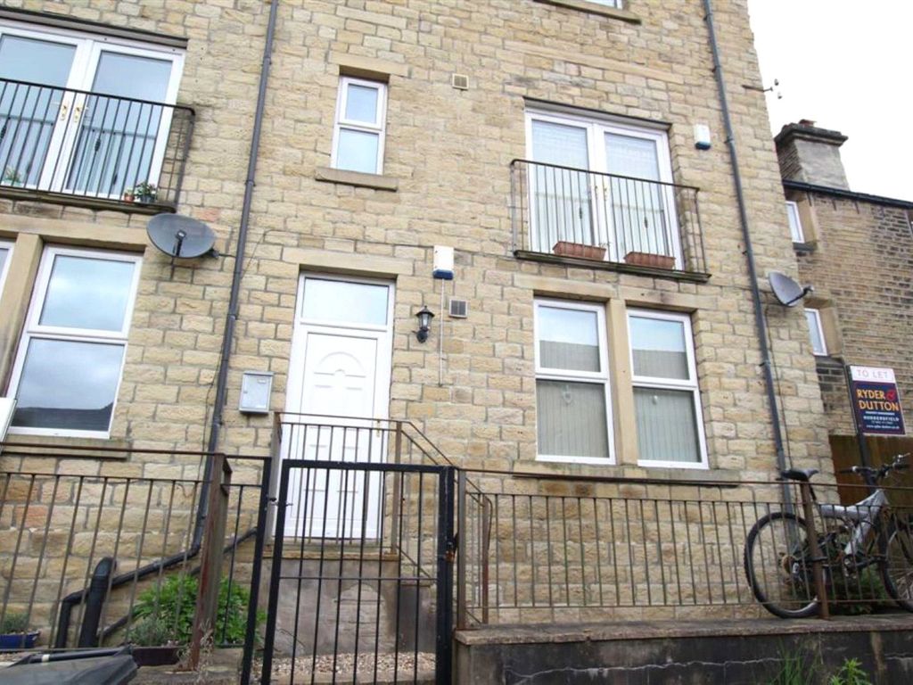 1 bed flat to rent in Lewisham Road, Slaithwaite, Huddersfield HD7, £