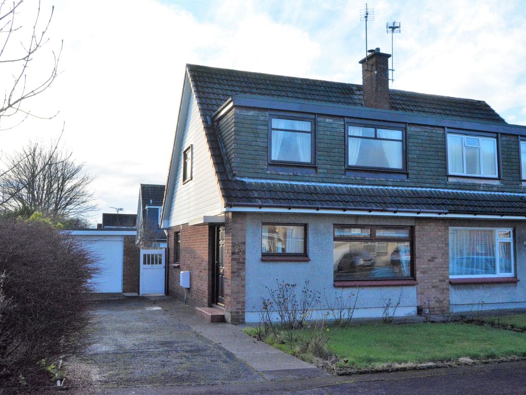 3 bed semidetached house for sale in Lawers Place, Grangemouth