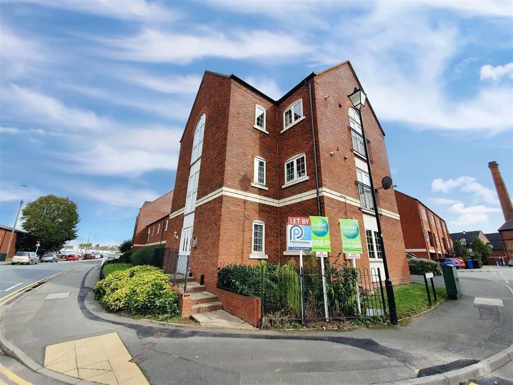 2 bed flat to rent in Anglesey Road, Branston, BurtonOnTrent DE14