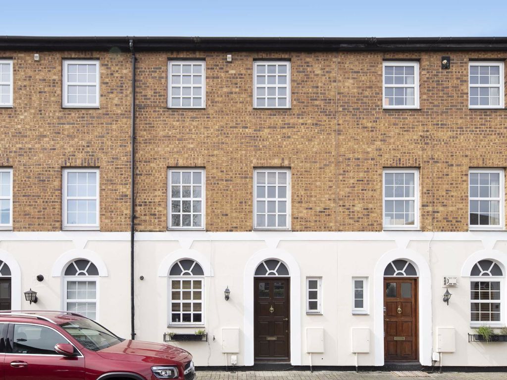 4 bed property for sale in Copenhagen Gardens, London W4 Zoopla