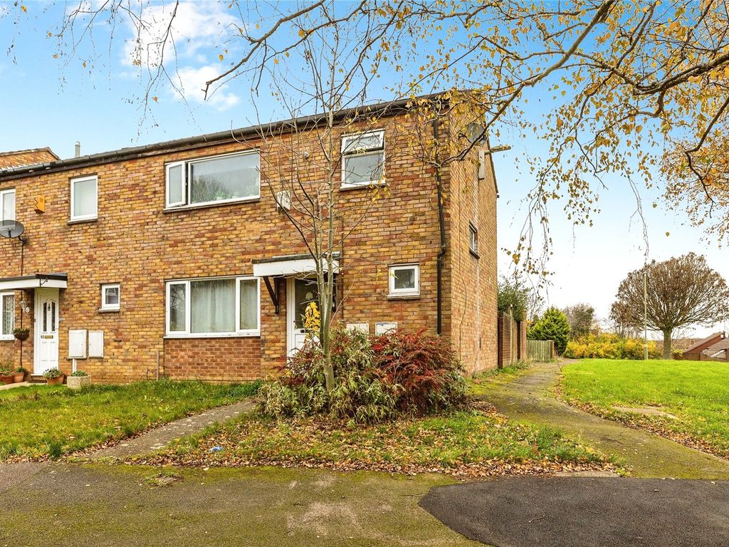 3 bed end terrace house for sale in Ferriston, Banbury, Oxfordshire