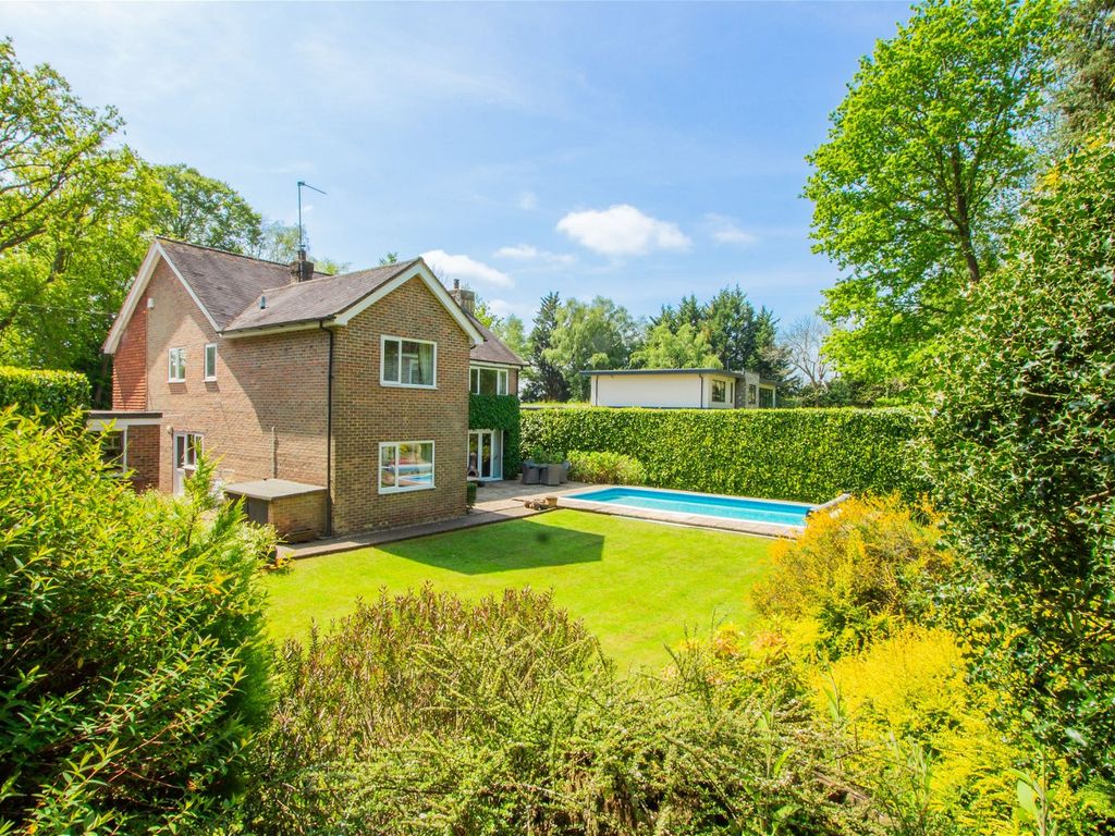 4 bed detached house for sale in Burgh Hill, Hurst Green, Etchingham