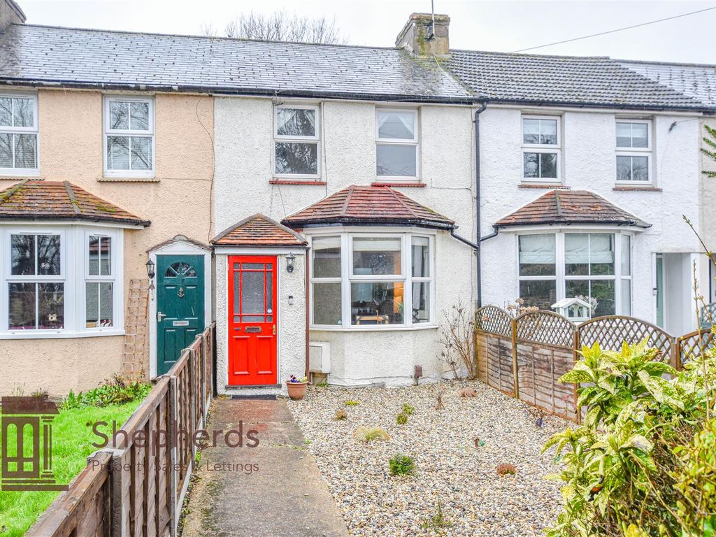 3 bed terraced house for sale in Nazeing Road, Nazeing, Waltham Abbey