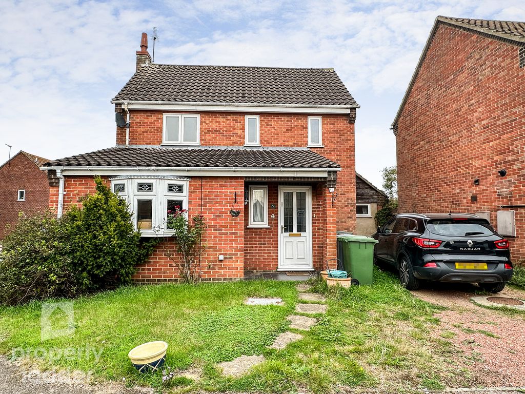 3 bed detached house for sale in Rosetta Road, Spixworth, Norwich NR10