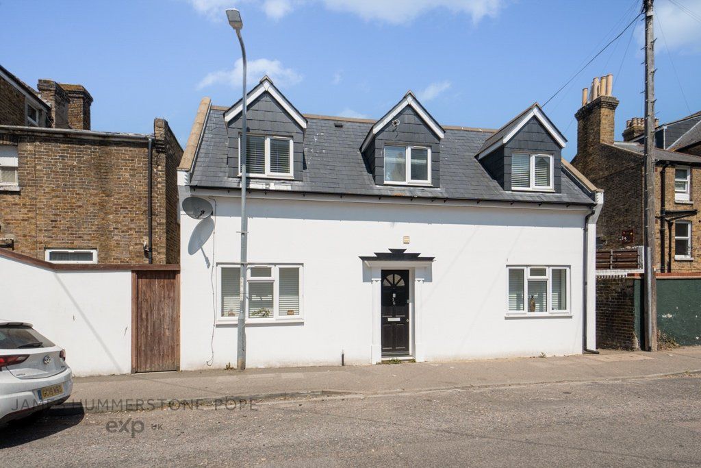 2 bed detached house for sale in Stanley Road, Cliftonville, Margate