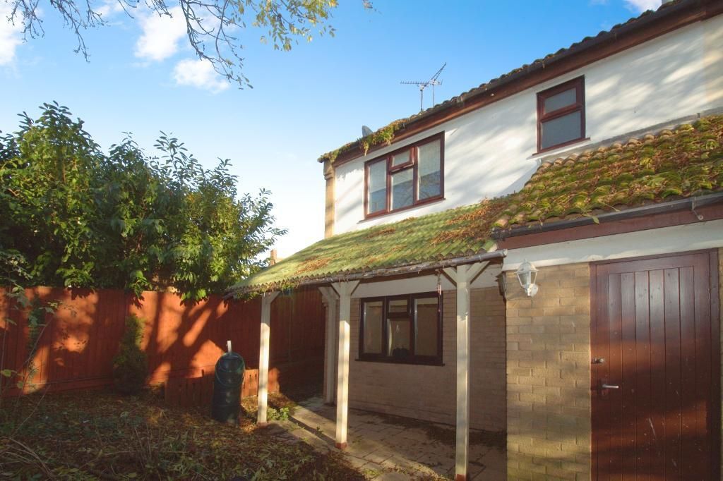 1 bed property for sale in Blenheim Way, Yaxley, Cambridgeshire PE7, £145,000 Zoopla