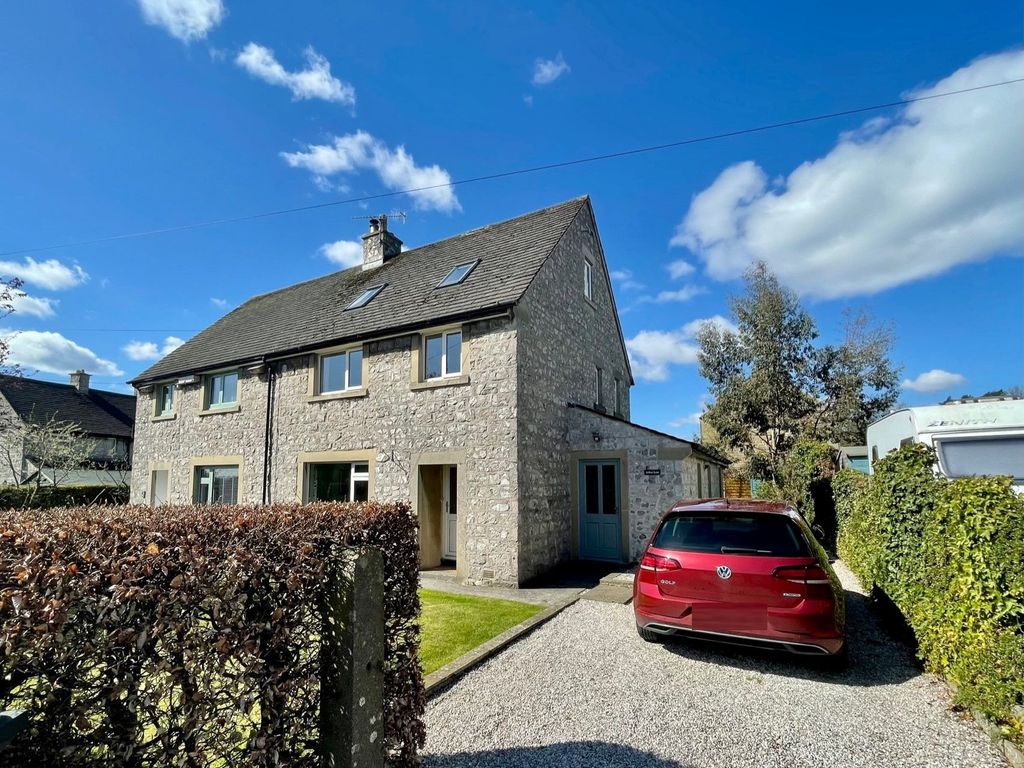 4 bed semidetached house for sale in Furnall Avenue, Great Longstone