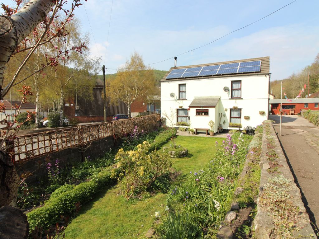 3 bed detached house for sale in Bridge Street, Abercarn, Newport NP11