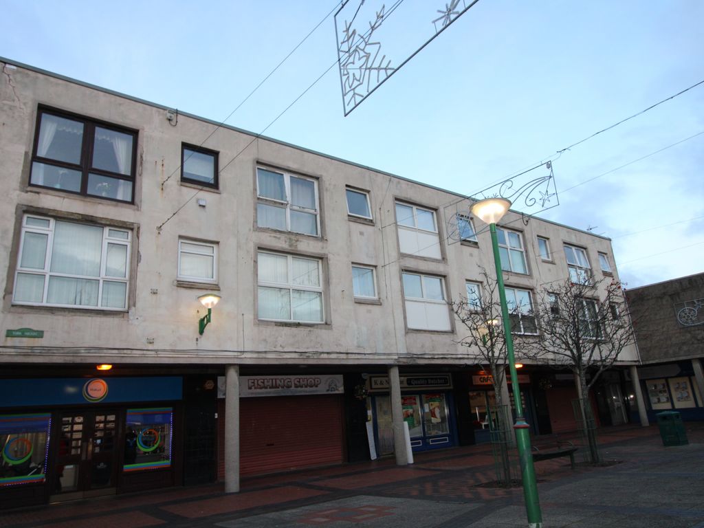 2 bed flat to rent in York Lane, Grangemouth FK3 Zoopla