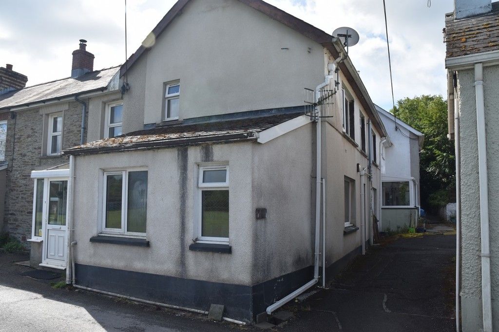 2 bed end terrace house for sale in Meiros Lane, Velindre, Llandysul