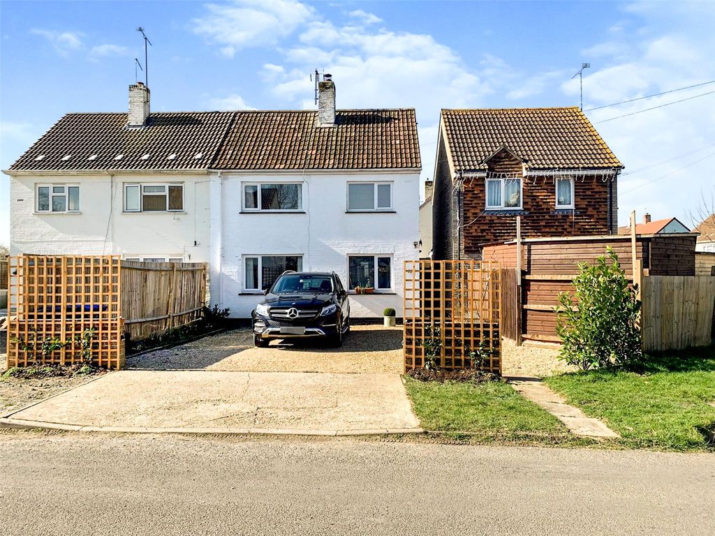 3 bed semidetached house for sale in Willow Way, Hurstpierpoint